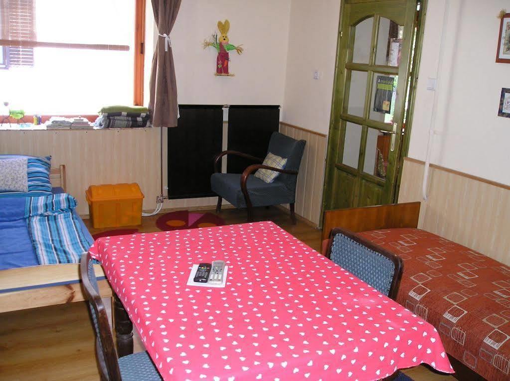 Ferienwohnung Gabor Vendeghaz Erlau Exterior foto